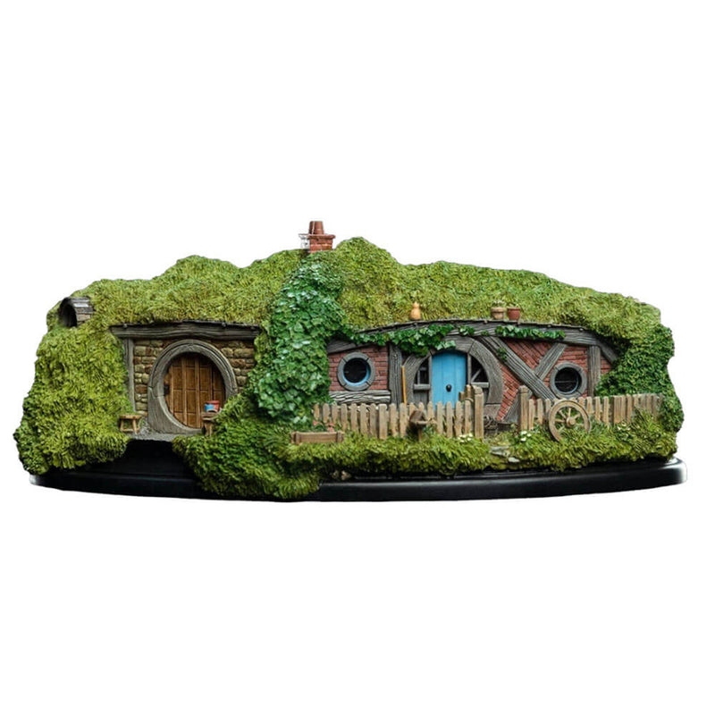 The Hobbit Gandalf's Cutting Hobbit Hole Diorama