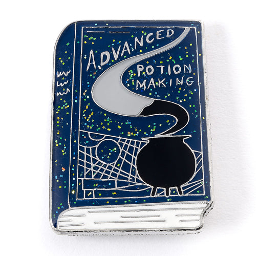 Harry Potter Pin Badge Advanced Potion Making Book